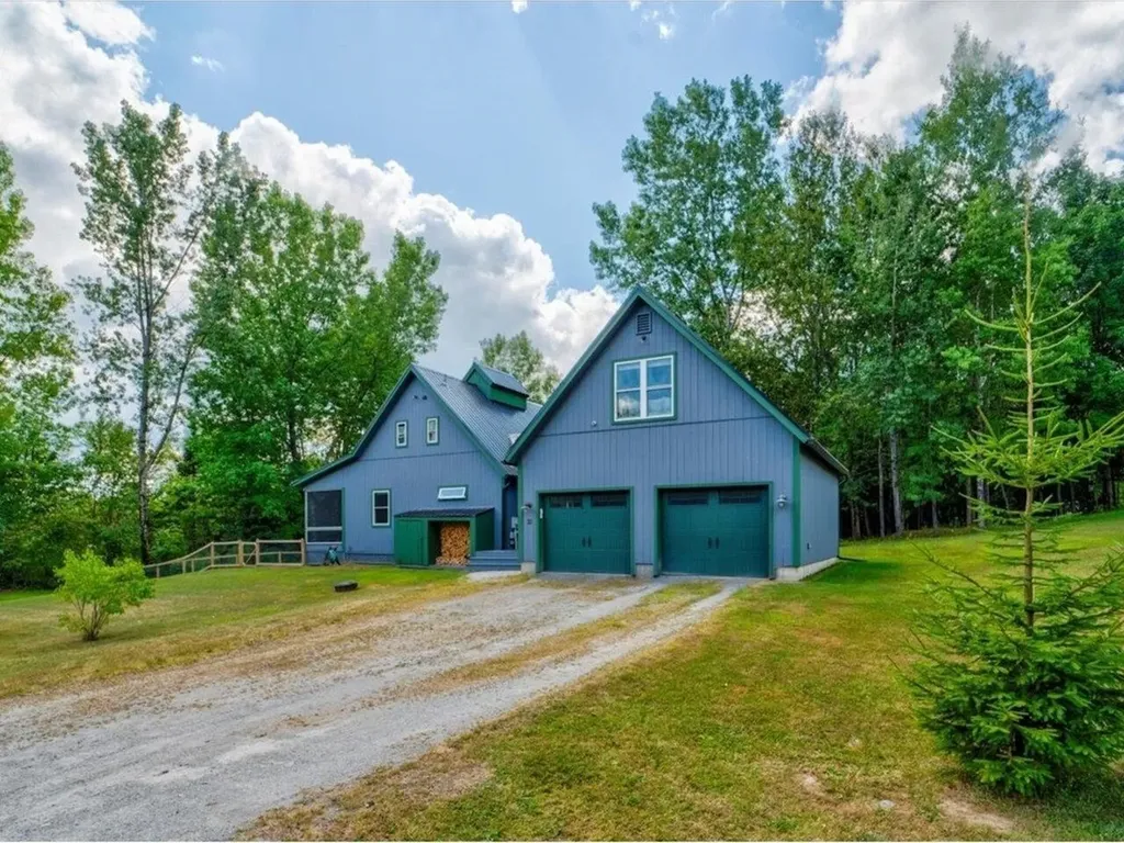 32 Rose Road Fairfax VT 05454