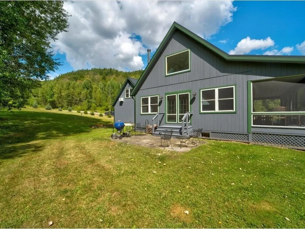 32 Rose Road Fairfax VT 05454