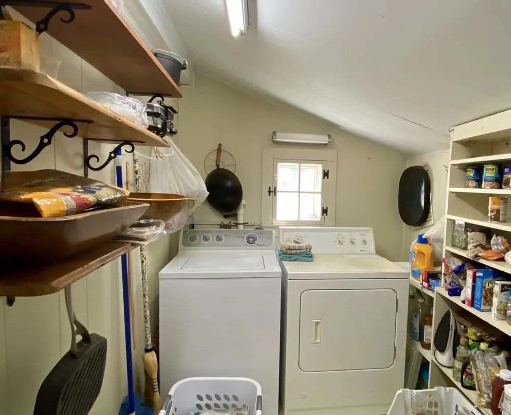 21 West Street Middletown Springs VT 05757