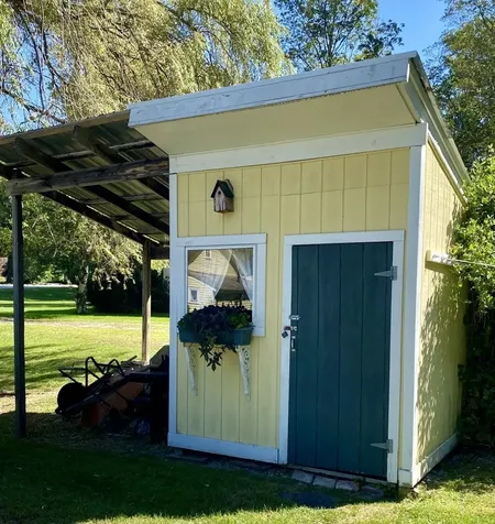 21 West Street Middletown Springs VT 05757