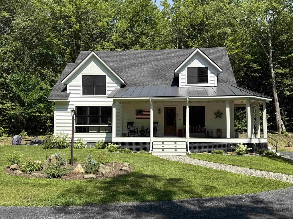 30 Colony Road Extension Warren VT 05674