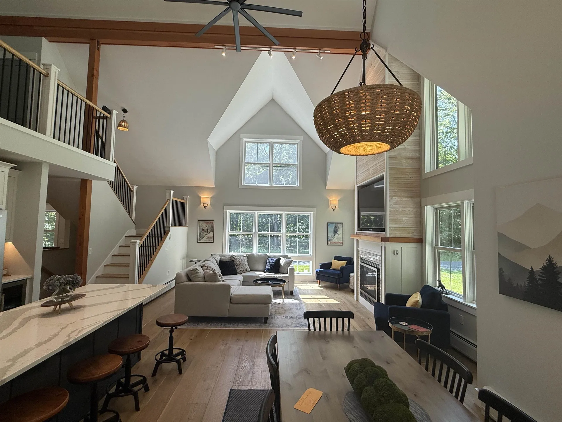 30 Colony Road Extension Warren VT 05674