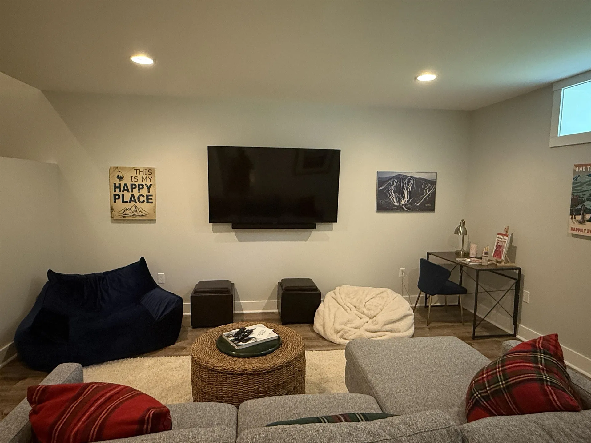 30 Colony Road Extension Warren VT 05674