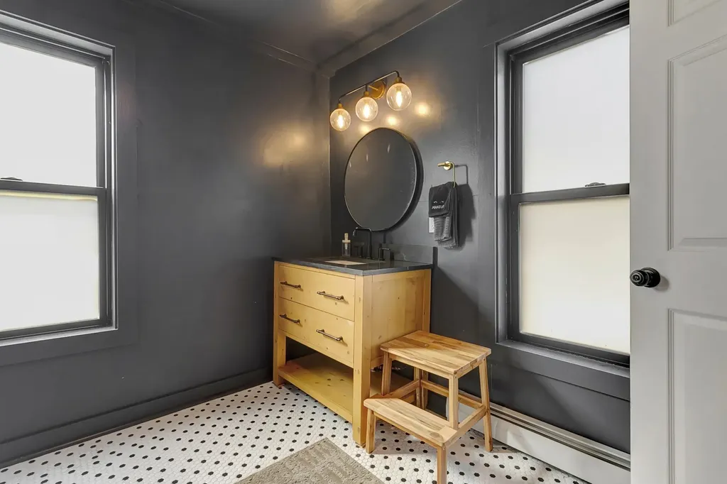 95 Melendy Hill Road Londonderry VT 05148