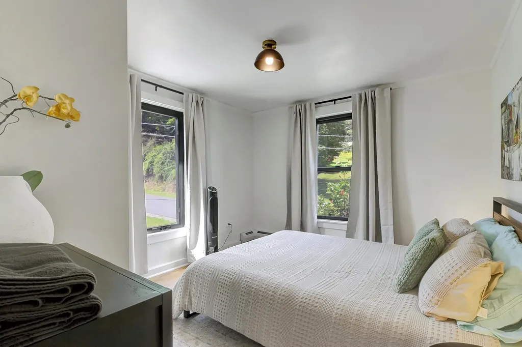 95 Melendy Hill Road Londonderry VT 05148