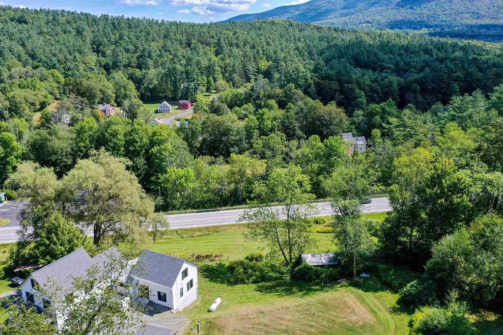 95 Melendy Hill Road Londonderry VT 05148