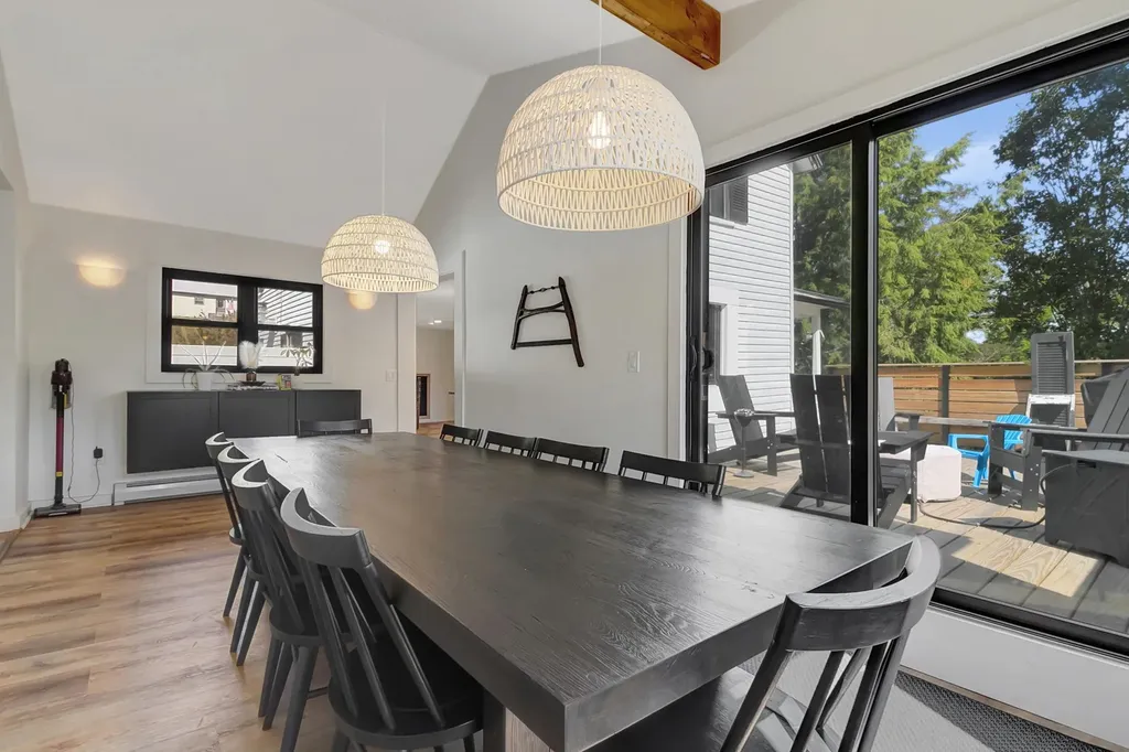 95 Melendy Hill Road Londonderry VT 05148