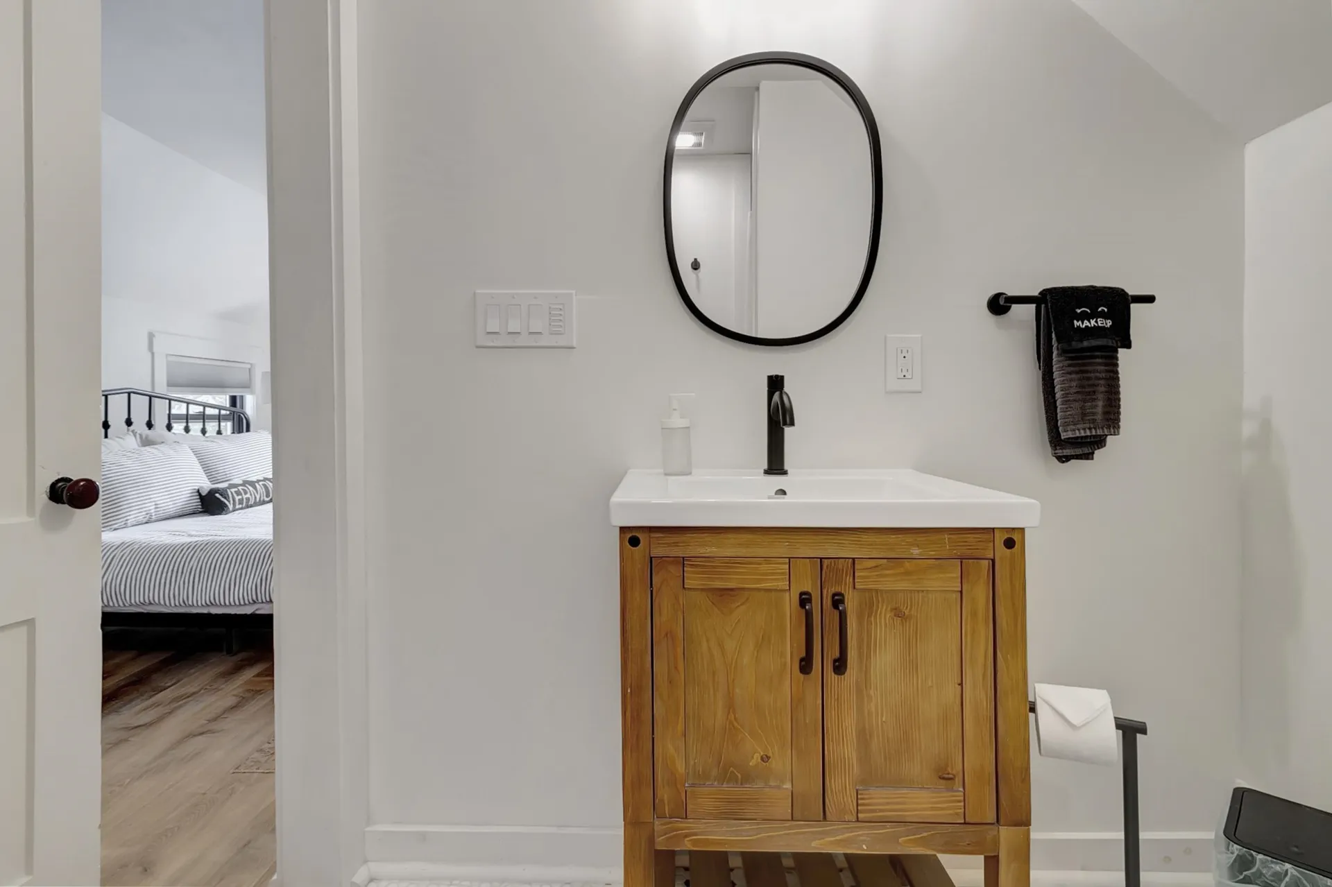 95 Melendy Hill Road Londonderry VT 05148