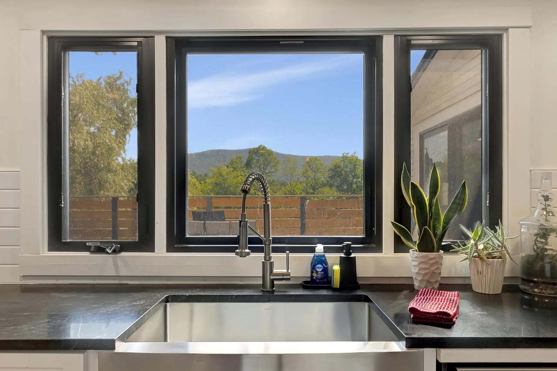 95 Melendy Hill Road Londonderry VT 05148