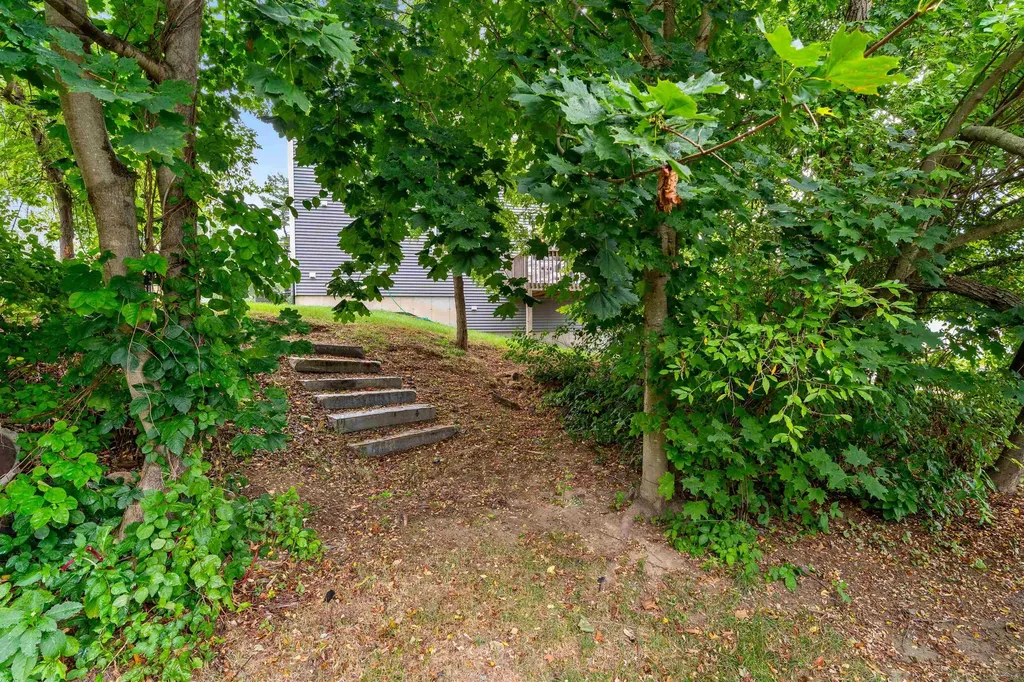 43 Hampton Road Exeter NH 03833