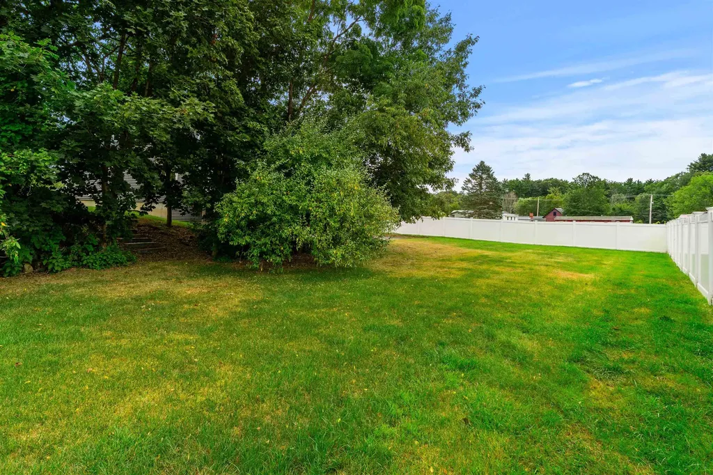 43 Hampton Road Exeter NH 03833