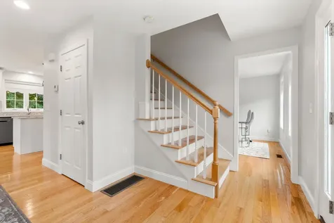 43 Hampton Road Exeter NH 03833