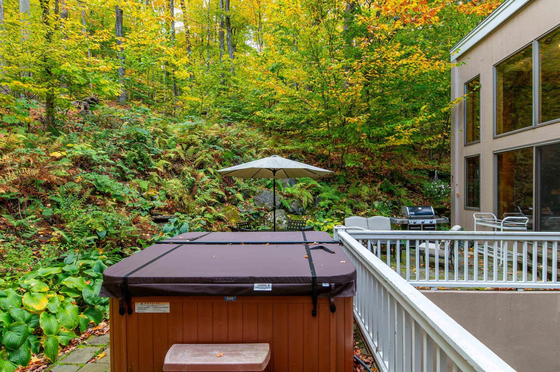17 Roundtree Road Winhall VT 05340