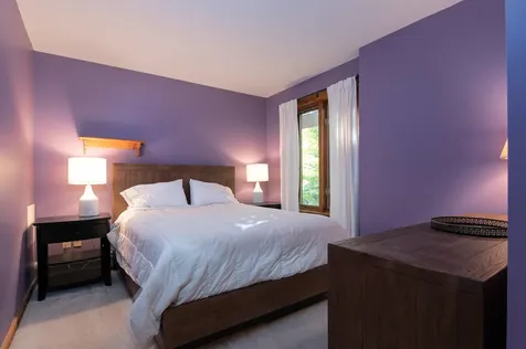 17 Roundtree Road Winhall VT 05340