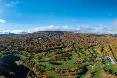 17 Roundtree Road Winhall VT 05340