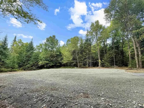 8 Ivan Drive Pittsburg NH 03592