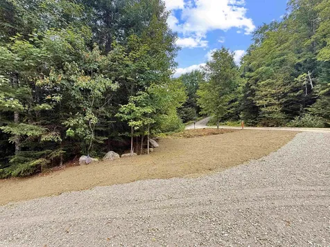 8 Ivan Drive Pittsburg NH 03592