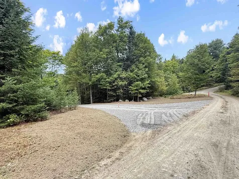 8 Ivan Drive Pittsburg NH 03592