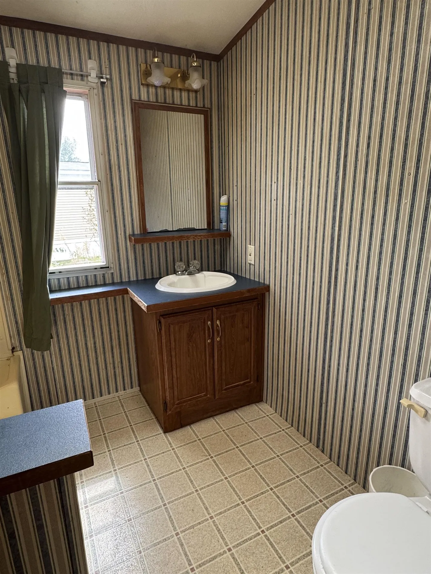 18 Springbrook Street Hinsdale NH 03451