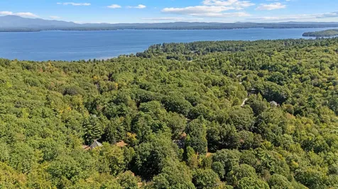 56 Tate Road Gilford NH 03249