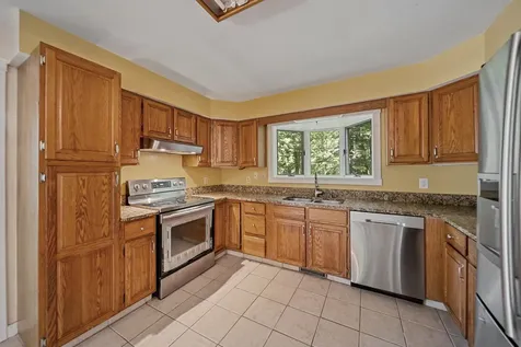 56 Tate Road Gilford NH 03249