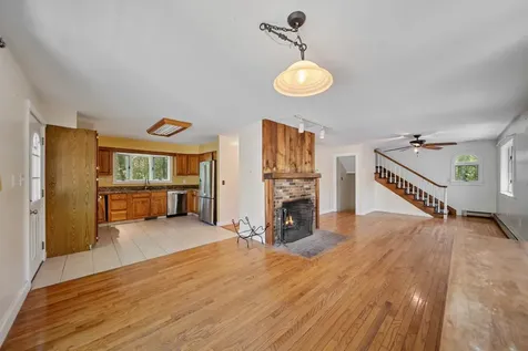 56 Tate Road Gilford NH 03249