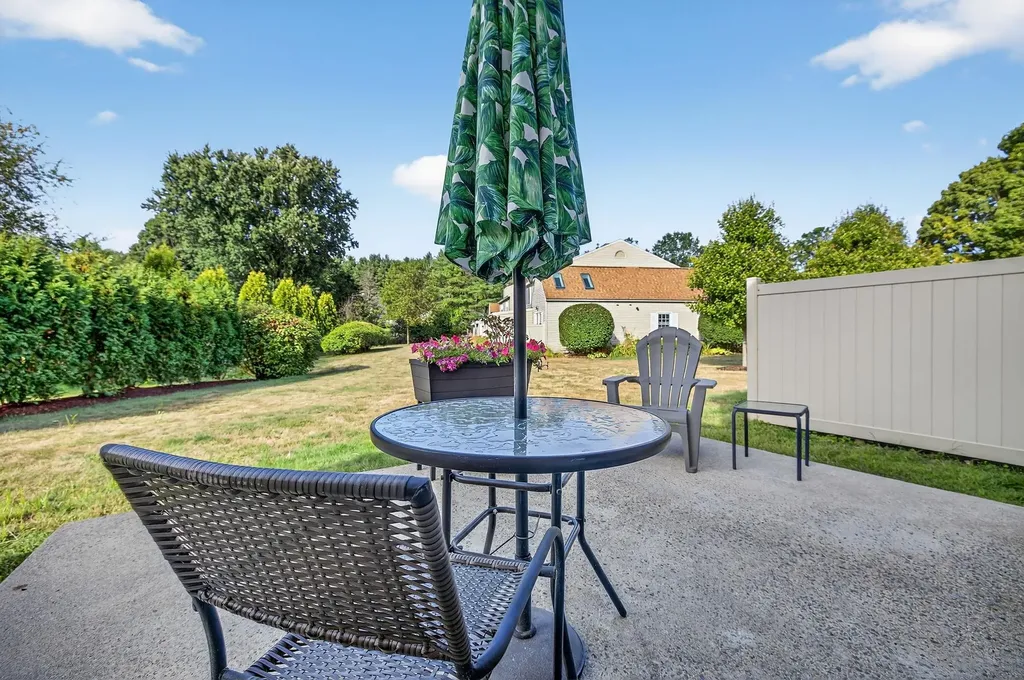 32D Stonehouse Lane Keene NH 03431