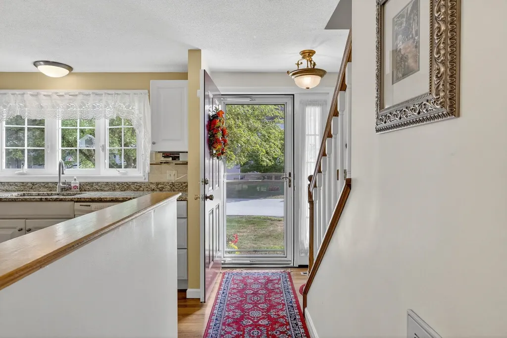 32D Stonehouse Lane Keene NH 03431