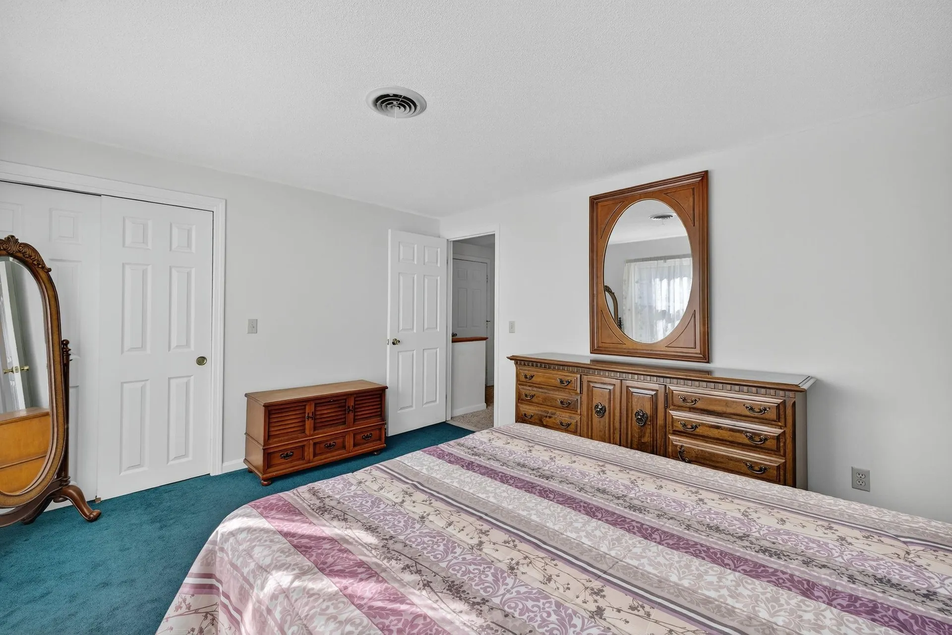 32D Stonehouse Lane Keene NH 03431