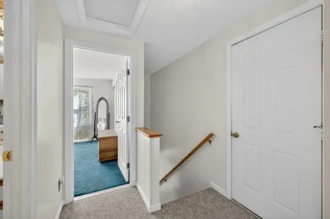 32D Stonehouse Lane Keene NH 03431