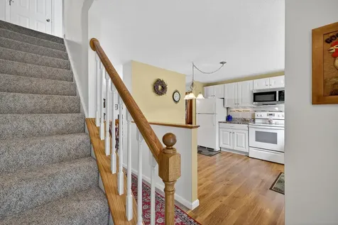 32D Stonehouse Lane Keene NH 03431