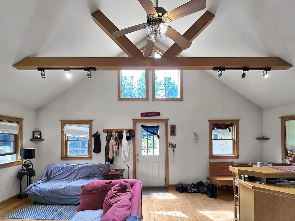 2730 E Pittsford Road Rutland Town VT 05701