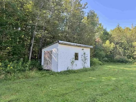 1697 Bushey Hill Road Derby VT 05829