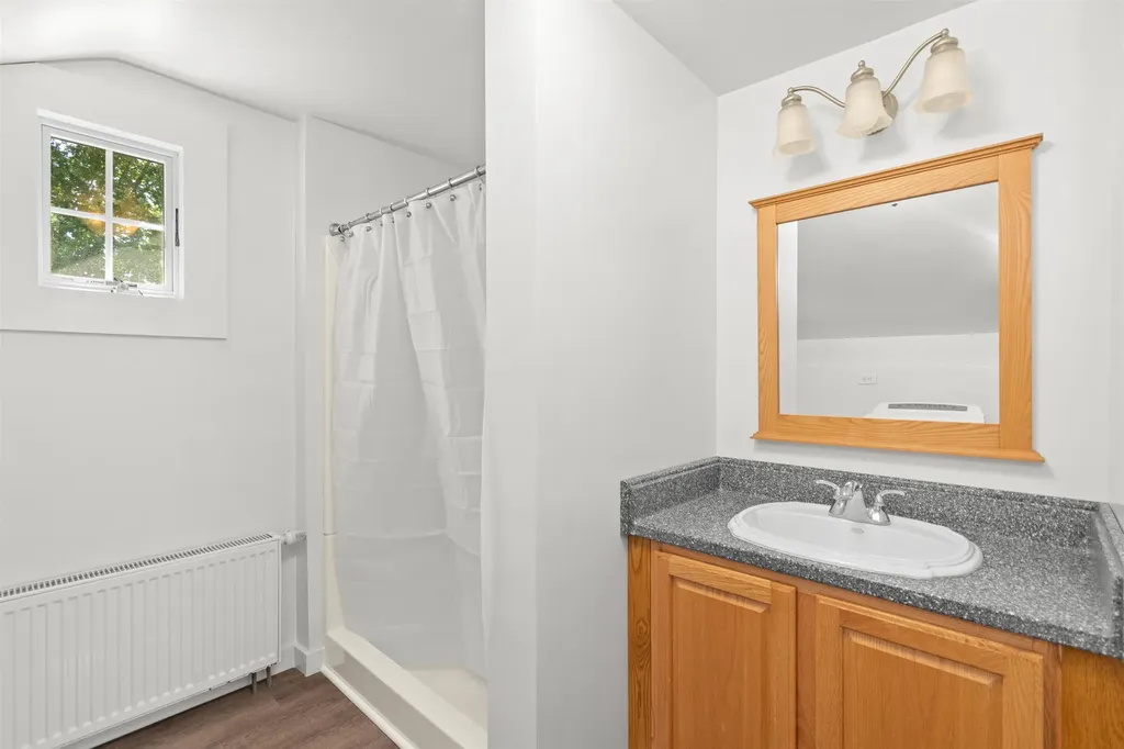 4351 Crown Point Road Bridport VT 05734