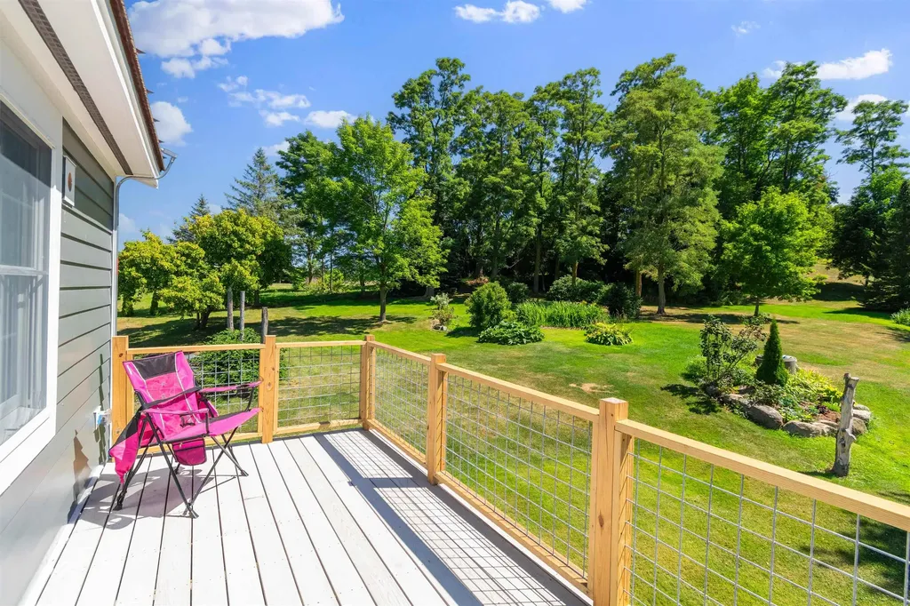 4351 Crown Point Road Bridport VT 05734