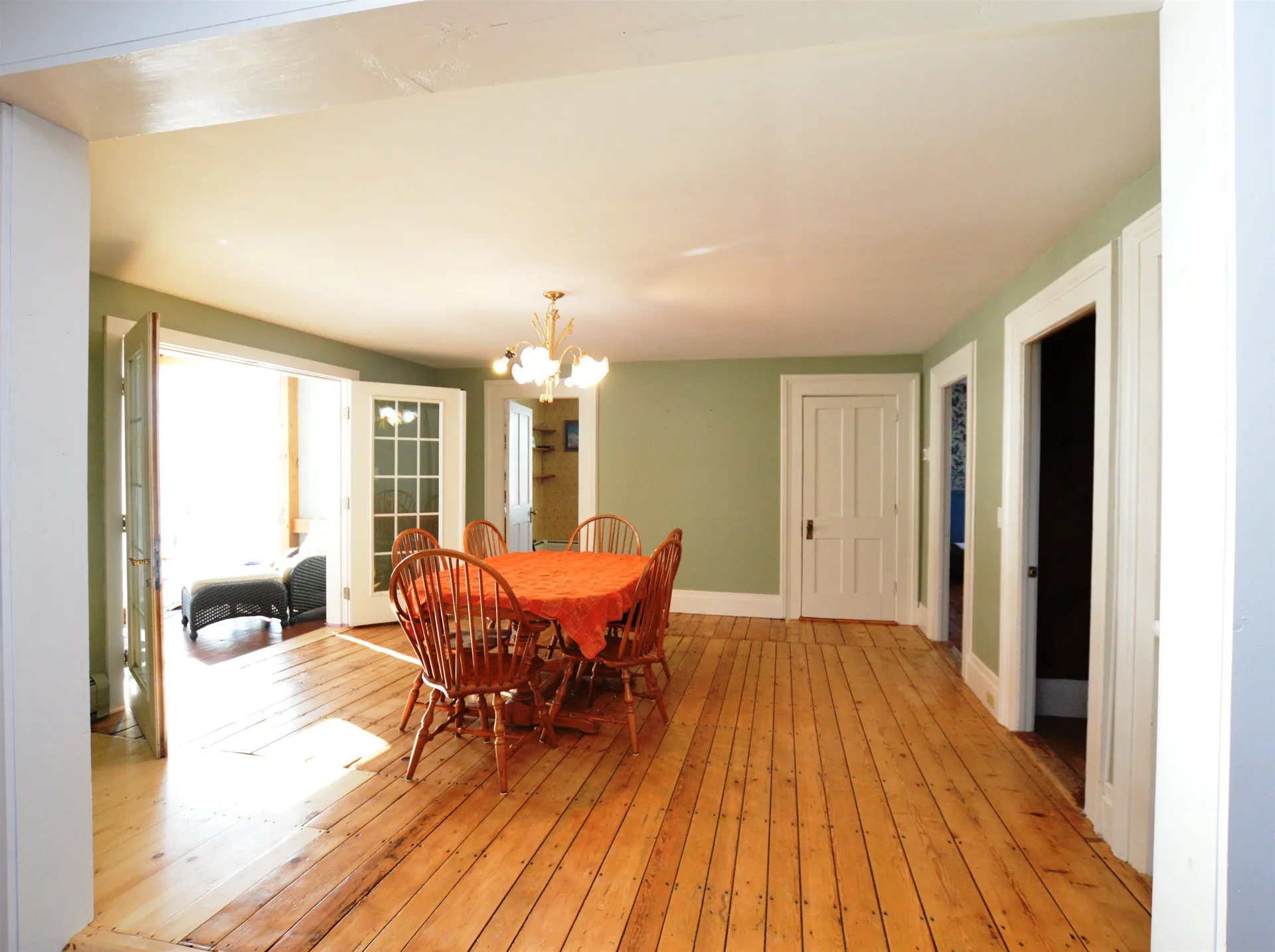 4351 Crown Point Road Bridport VT 05734