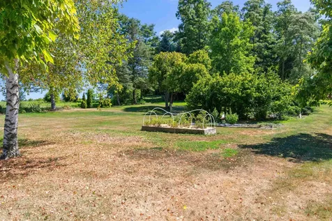 4351 Crown Point Road Bridport VT 05734