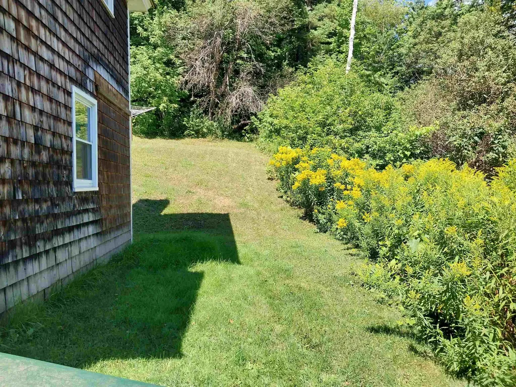 124 Deer Avenue St. Johnsbury VT 05819
