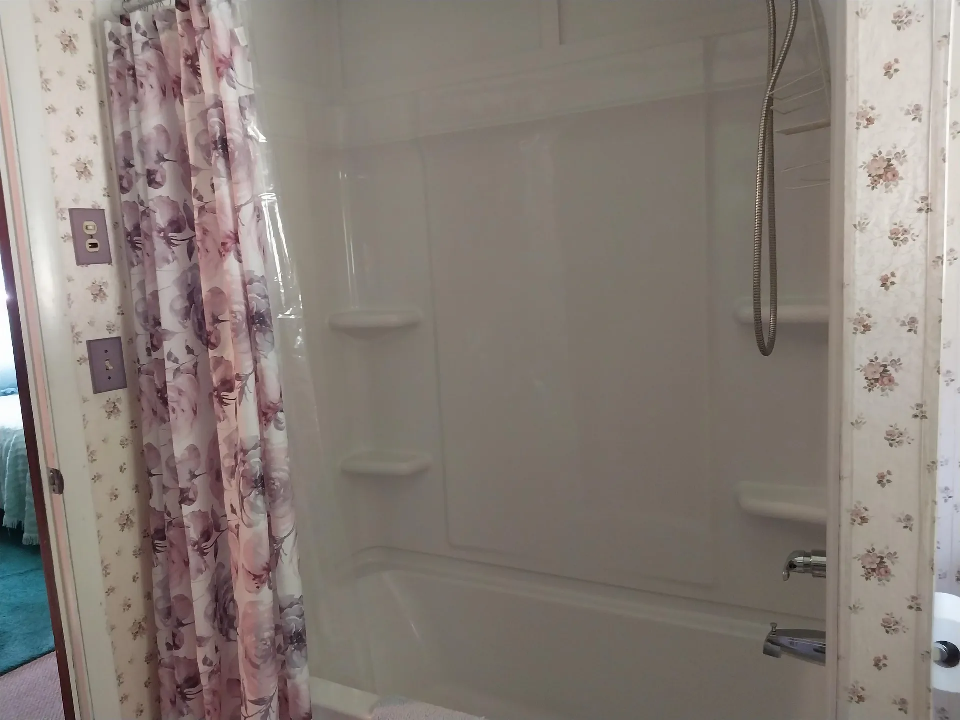 124 Deer Avenue St. Johnsbury VT 05819