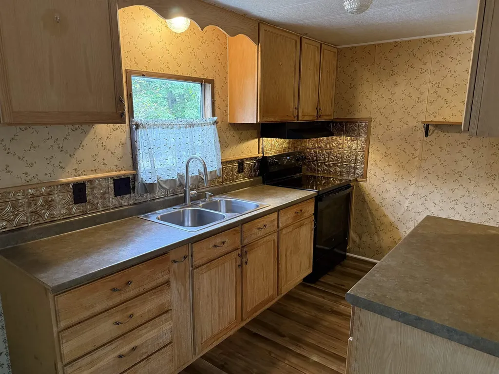 40 Maple Drive Rindge NH 03461