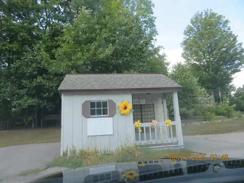 12 Hub Hollow Road Danville NH 03819