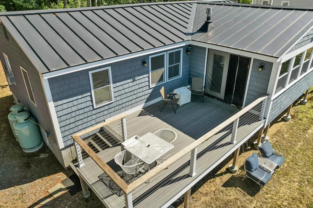208 Gardners Grove Road Belmont NH 03220