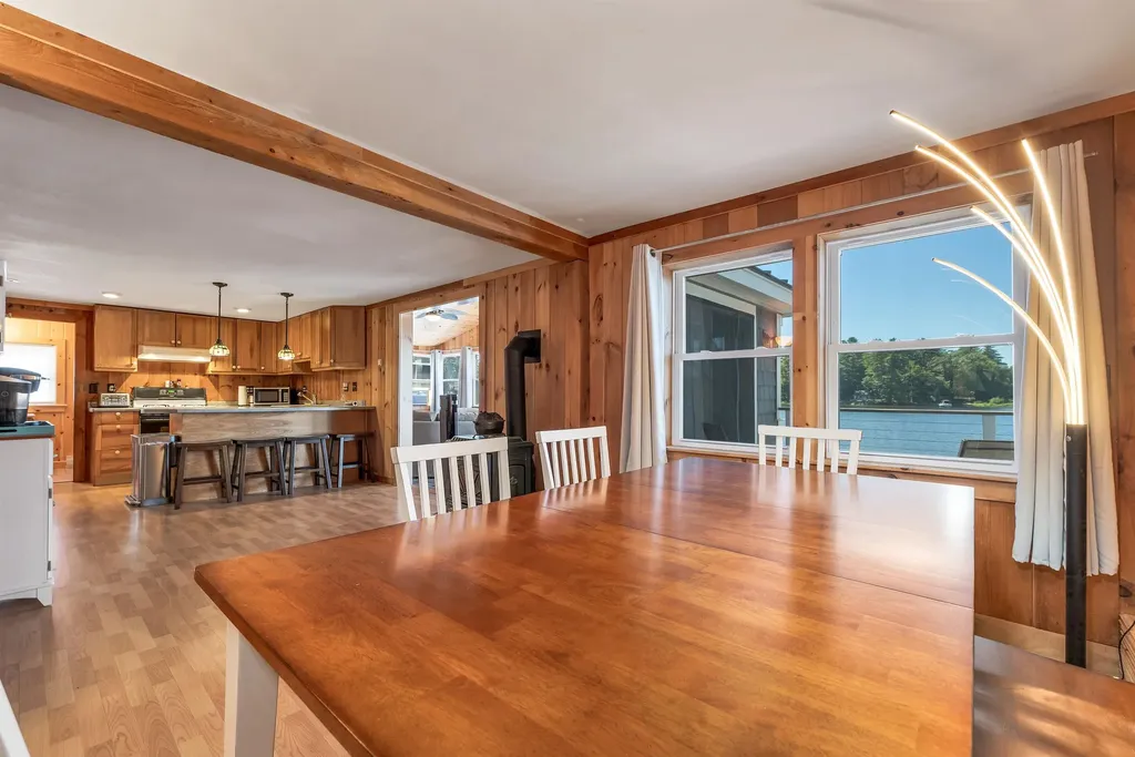 208 Gardners Grove Road Belmont NH 03220