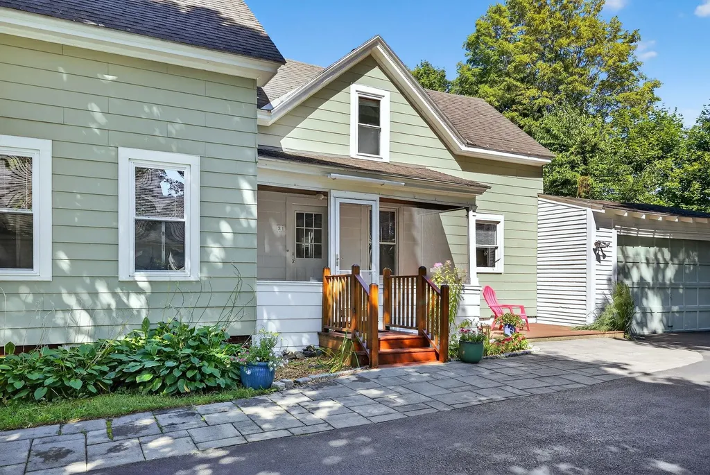 31 Walnut Street Keene NH 03431