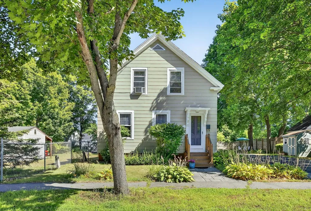 31 Walnut Street Keene NH 03431