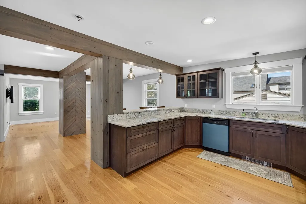 31 Walnut Street Keene NH 03431