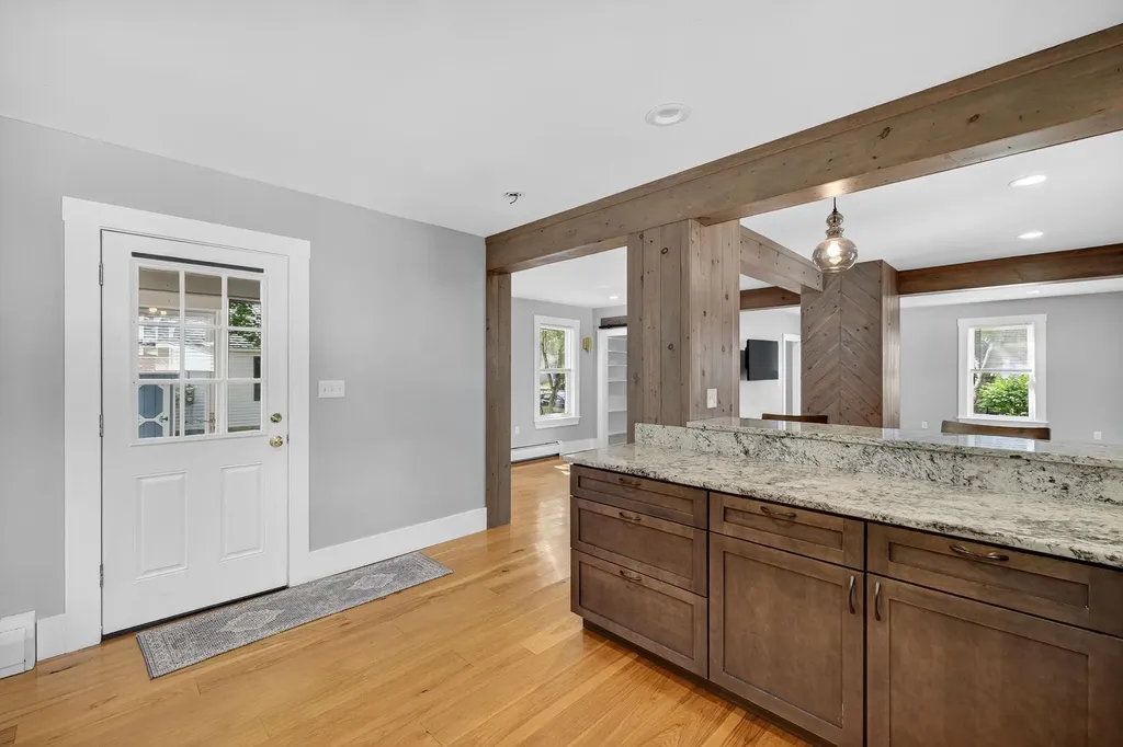 31 Walnut Street Keene NH 03431