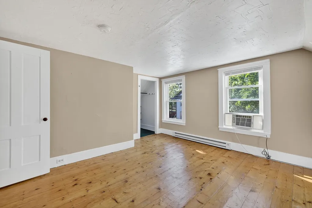 31 Walnut Street Keene NH 03431