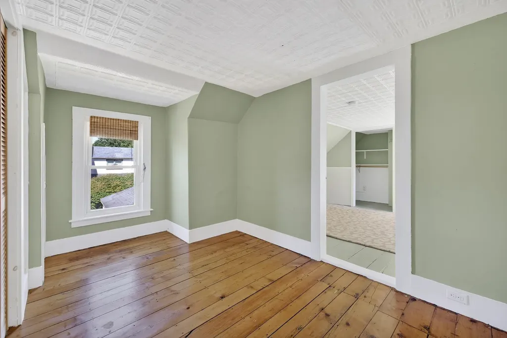 31 Walnut Street Keene NH 03431