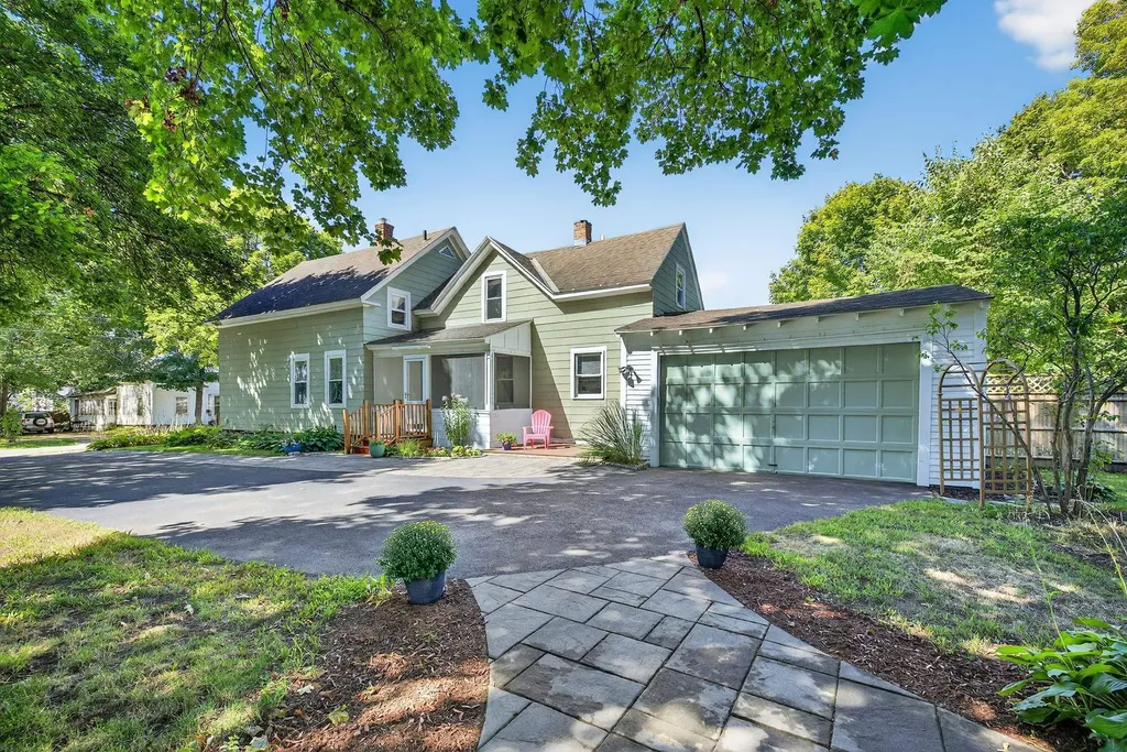 31 Walnut Street Keene NH 03431